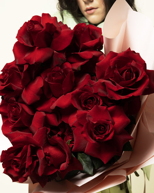 Buchet trandafiri rosii - Forever in Love 