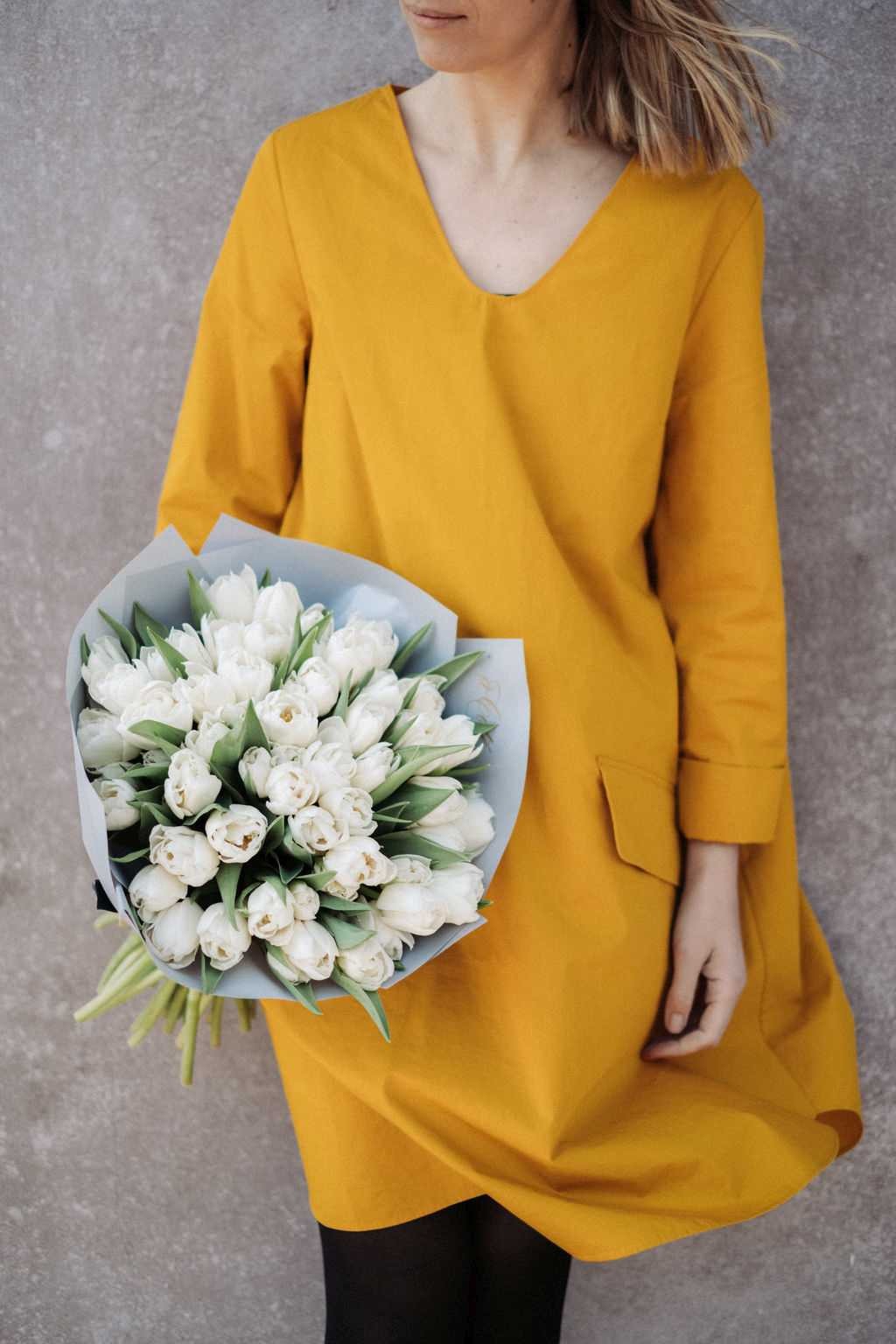 Buchet 51 Lalele albe