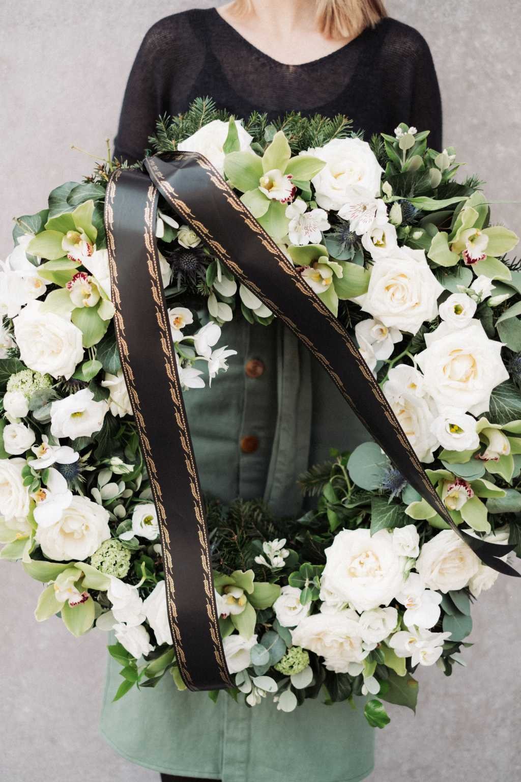 Image of Coroană funerară